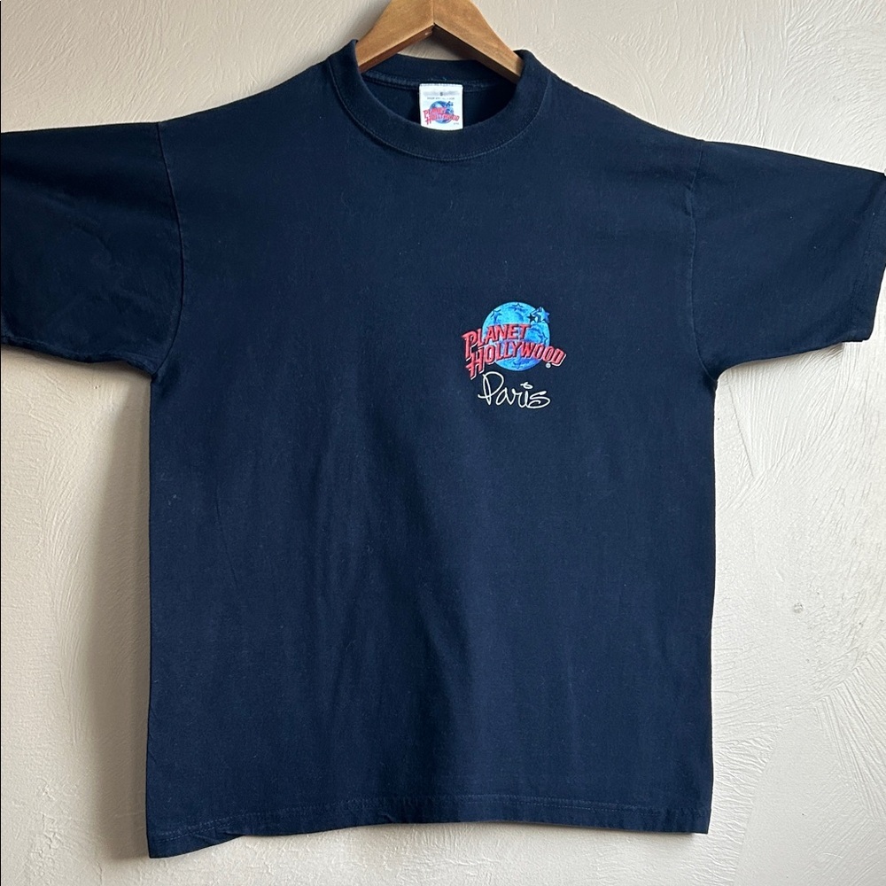 Planet Hollywood Paris Women’s T-Shirt. Size Small